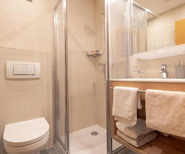 豪斯马库斯特劳兹酒店