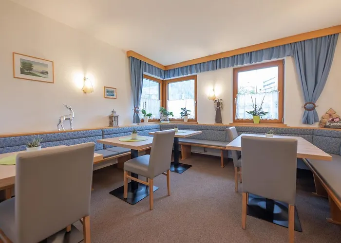 豪斯马库斯特劳兹酒店 3* 圣安东阿尔贝格