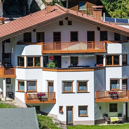 Haus Markus Strolz 3*